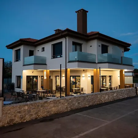A Mares Hotel Celorio (Llanes)